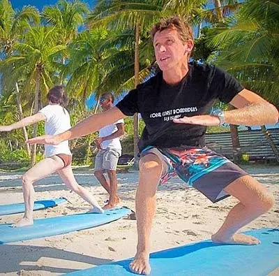 Learning to surf in Fiji